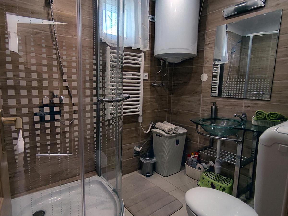 White Stone Apartman Hajduszoboszlo Luaran gambar