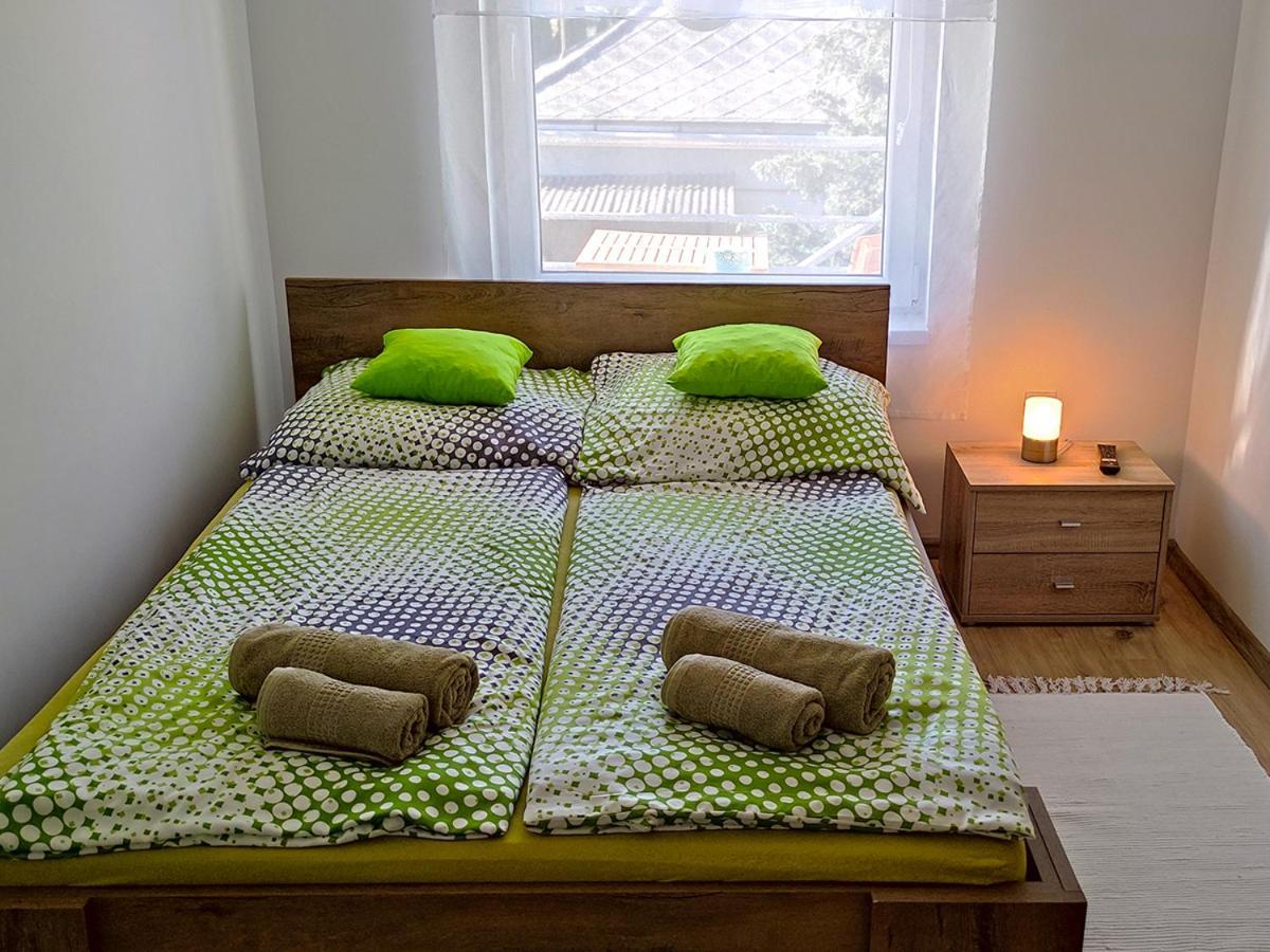 White Stone Apartman Hajduszoboszlo Luaran gambar