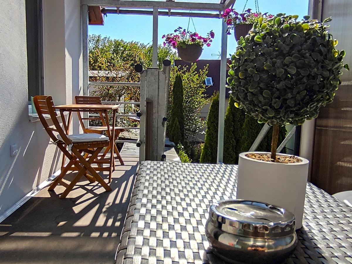 White Stone Apartman Hajduszoboszlo Luaran gambar