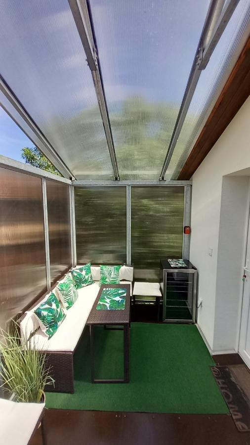 White Stone Apartman Hajduszoboszlo Luaran gambar